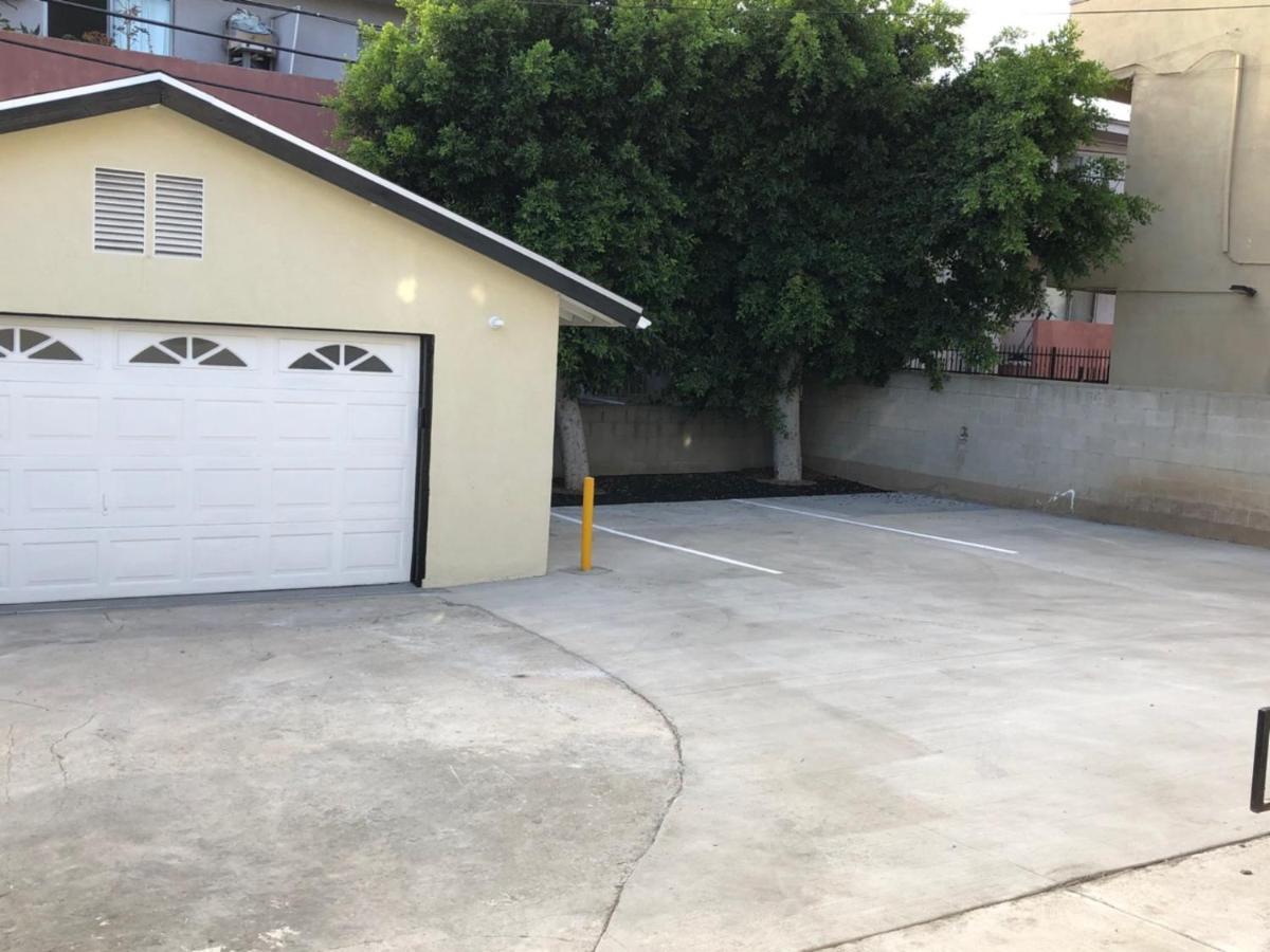 8Th And Ardmore - Los Angeles — Photos 3